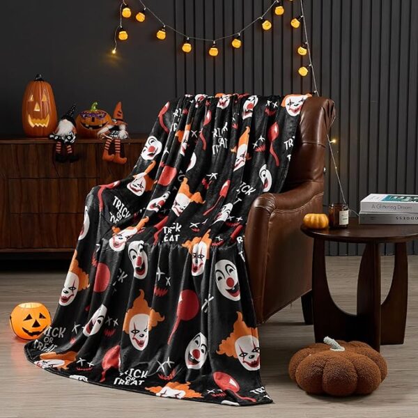 Gogreen Twin Halloween Joker Cozy Printed Blanket